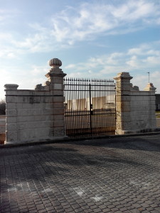 Caldierino di Caldiero (VR) - Cancello della tenuta di Villa Trezza-Zenobio